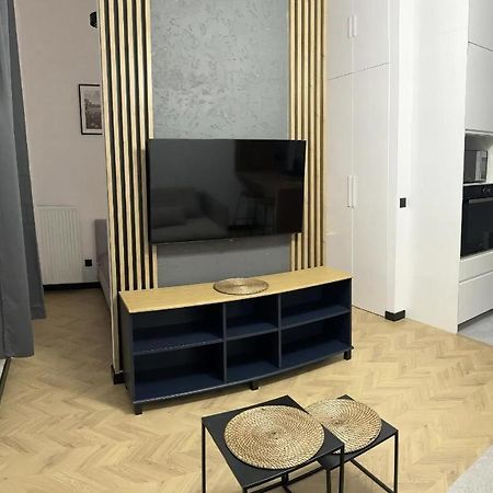 바르샤바 Rentpoland Wiktoryn Studio 아파트 외부 사진